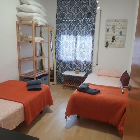 Precioso Apartamento A Menos De 100M De La Playa روساس المظهر الخارجي الصورة