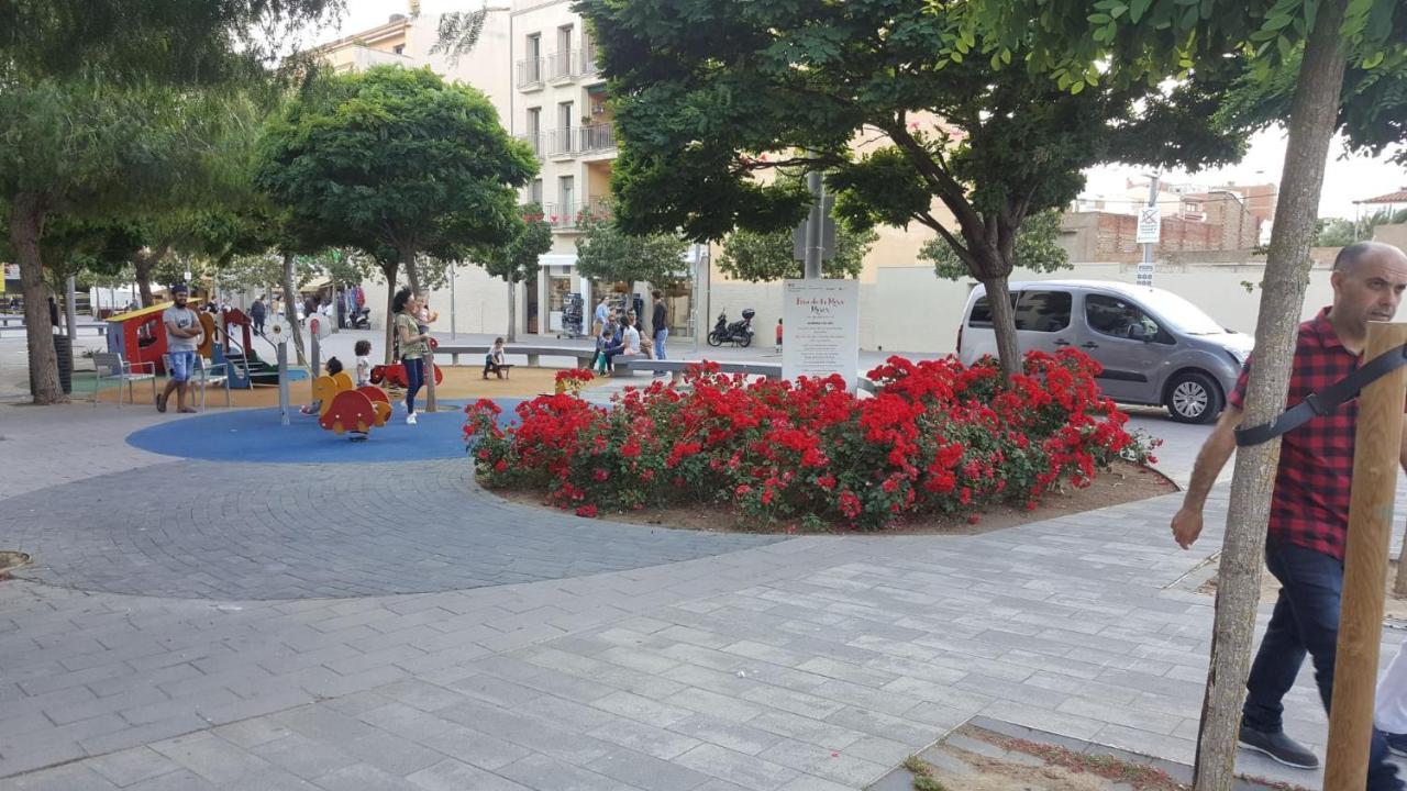 Precioso Apartamento A Menos De 100M De La Playa روساس المظهر الخارجي الصورة