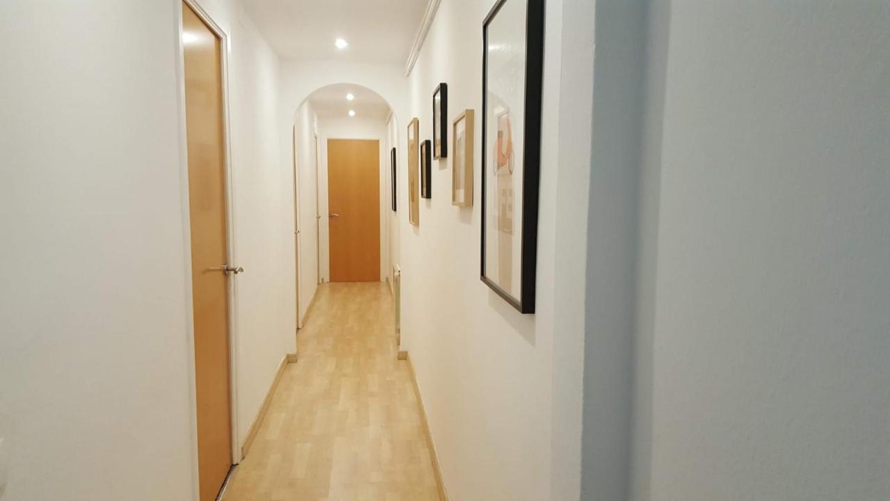 Precioso Apartamento A Menos De 100M De La Playa روساس المظهر الخارجي الصورة
